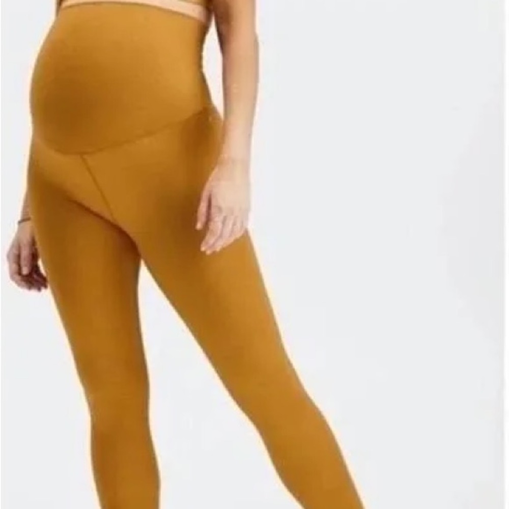 Fabletics High-Waisted Shine Maternity Leggings